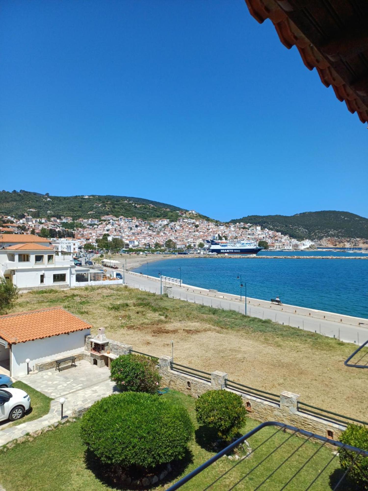 Nikolaos Studios Apartments Skopelos stad Exteriör bild