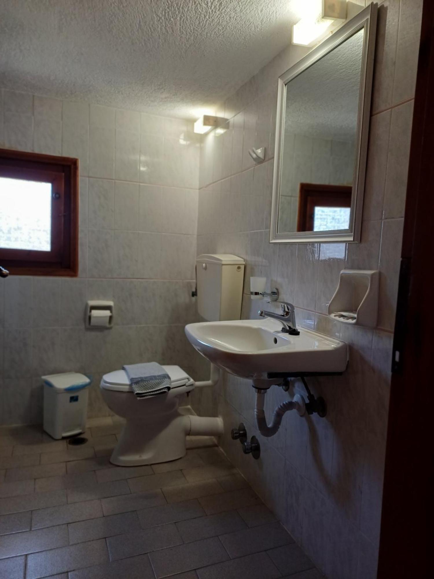 Nikolaos Studios Apartments Skopelos stad Exteriör bild
