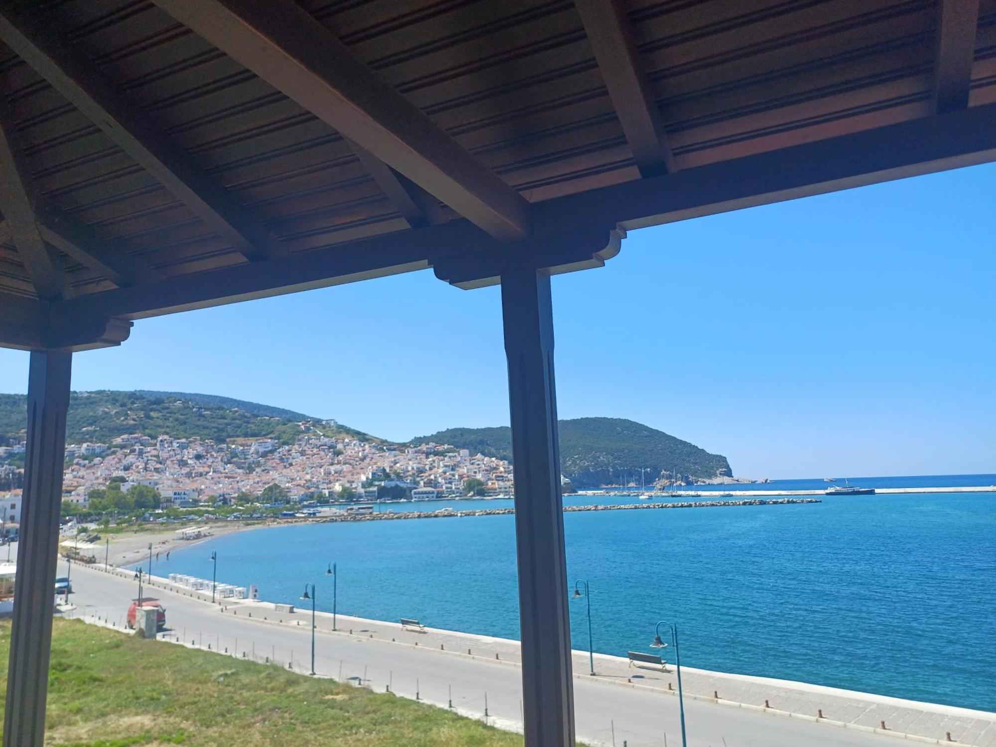 Nikolaos Studios Apartments Skopelos stad Exteriör bild